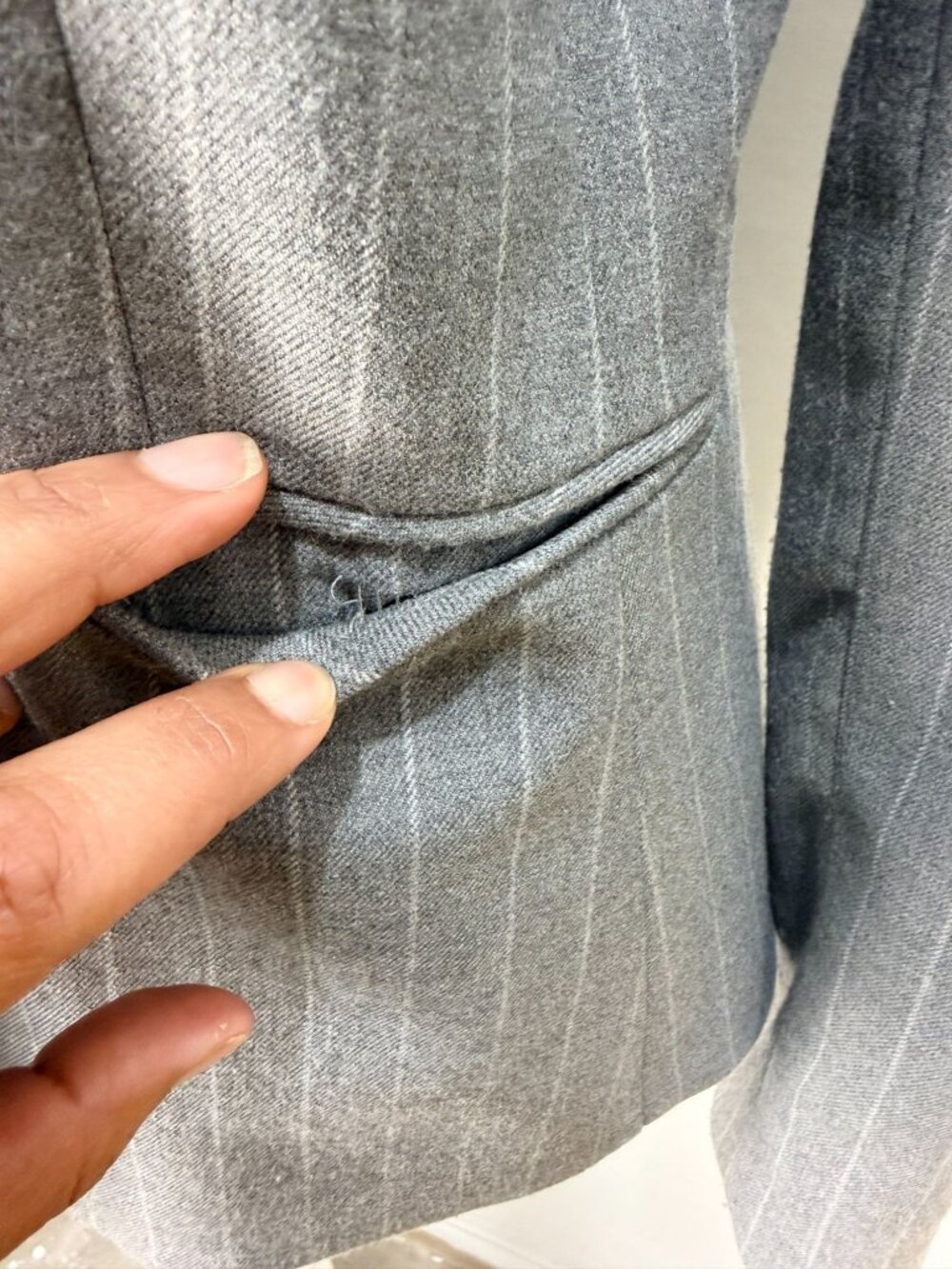 Antonio Melani Gray Pinstripe Blazer Women Size 4 Career Office Business Jacket - Picture 5 of 11